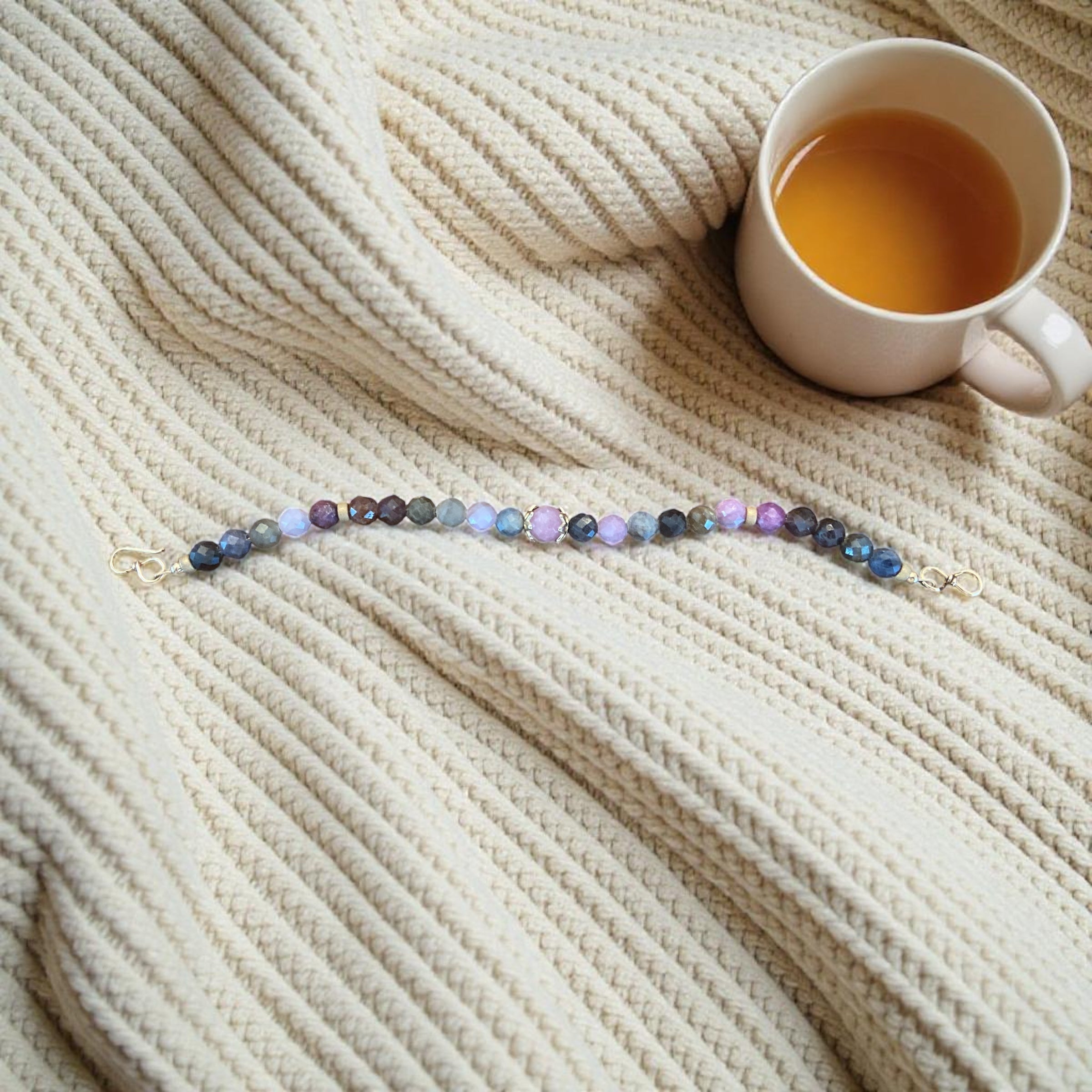 Top 2025 Trends for Wearing a Sapphire Gemstone Bracelet