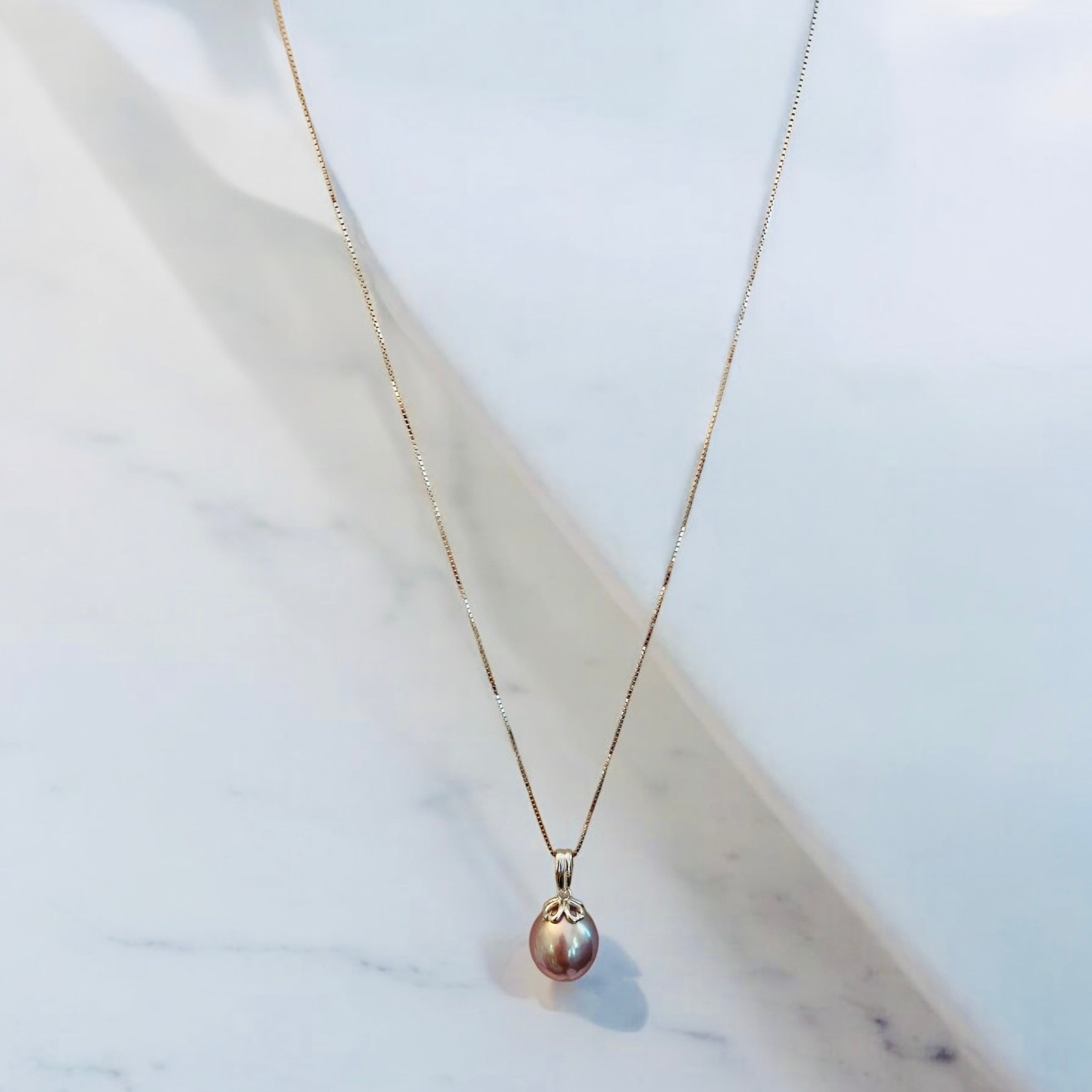 Cultured Kasumiga Pearl Pendant Necklace – Radiance Born of Nature and Grace
