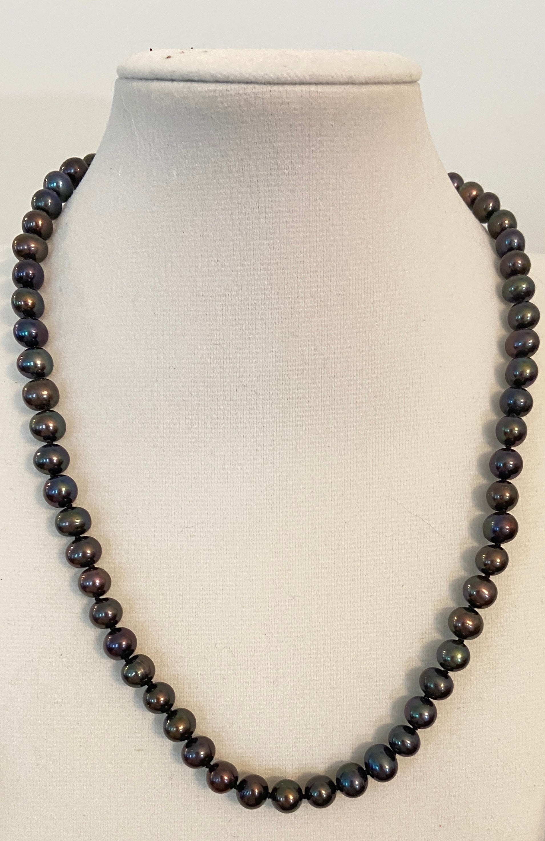 Sterling Silver Chocolate Mocha with Purple Sheen Freshwater Pearl Necklace