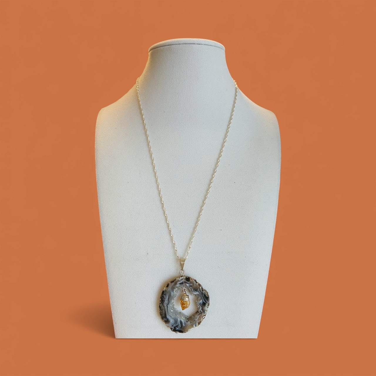 Boho-Chic Agate Slice with a Citrine Pendant Necklace