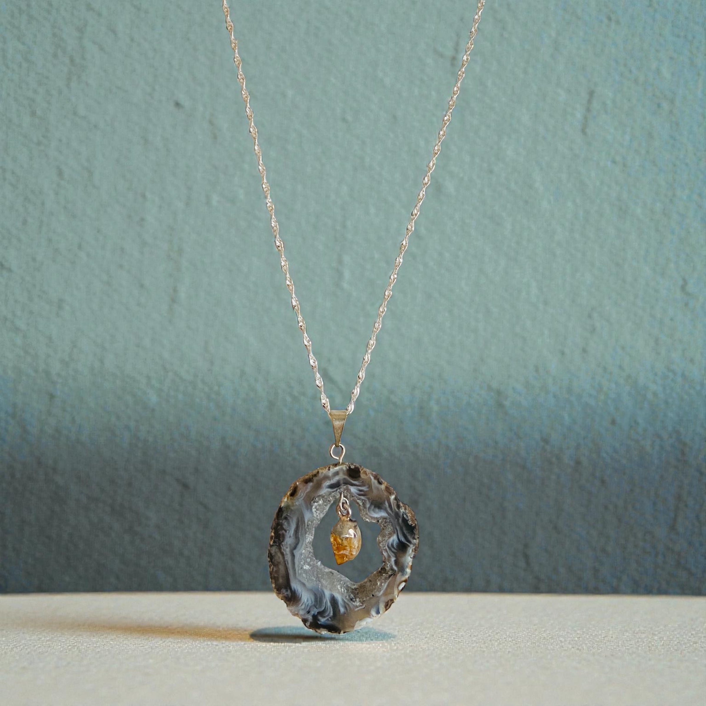 Boho-Chic Agate Slice with a Citrine Pendant Necklace