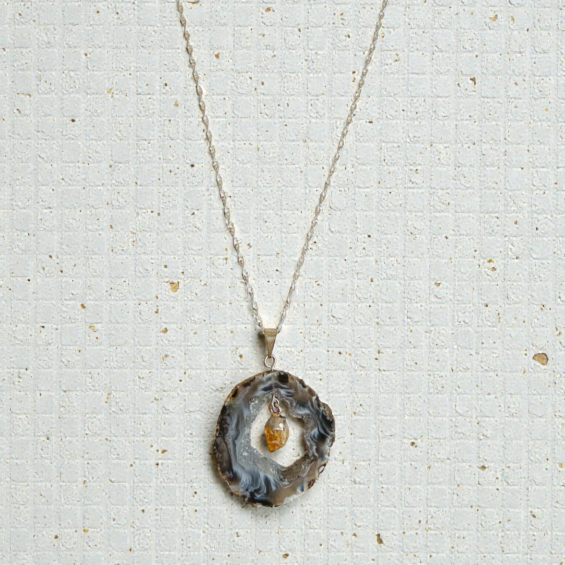 Boho-Chic Agate Slice with a Citrine Pendant Necklace