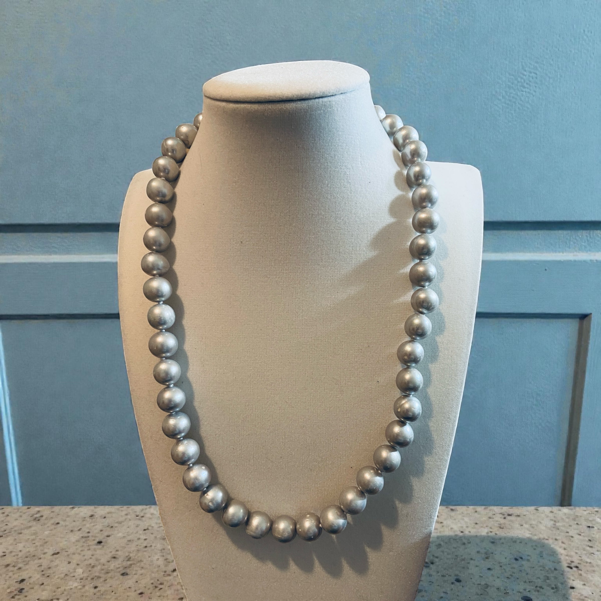 Platinum Cultured Freshwater Pearl Necklace (12 mm)