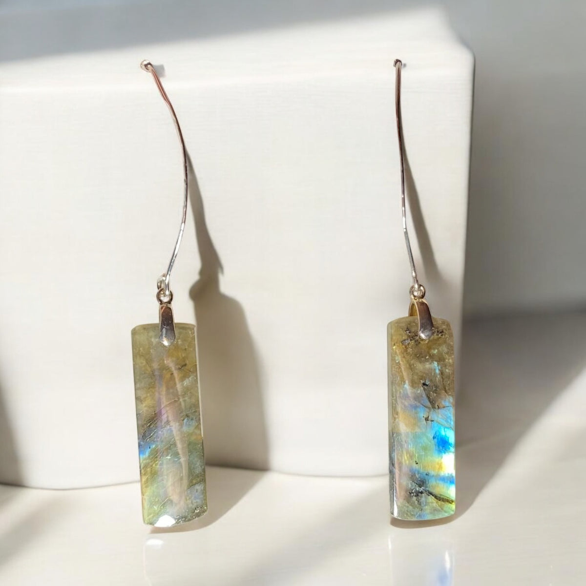 Sterling Silver Handcrafted Labradorite Drop Earrings display picture 1