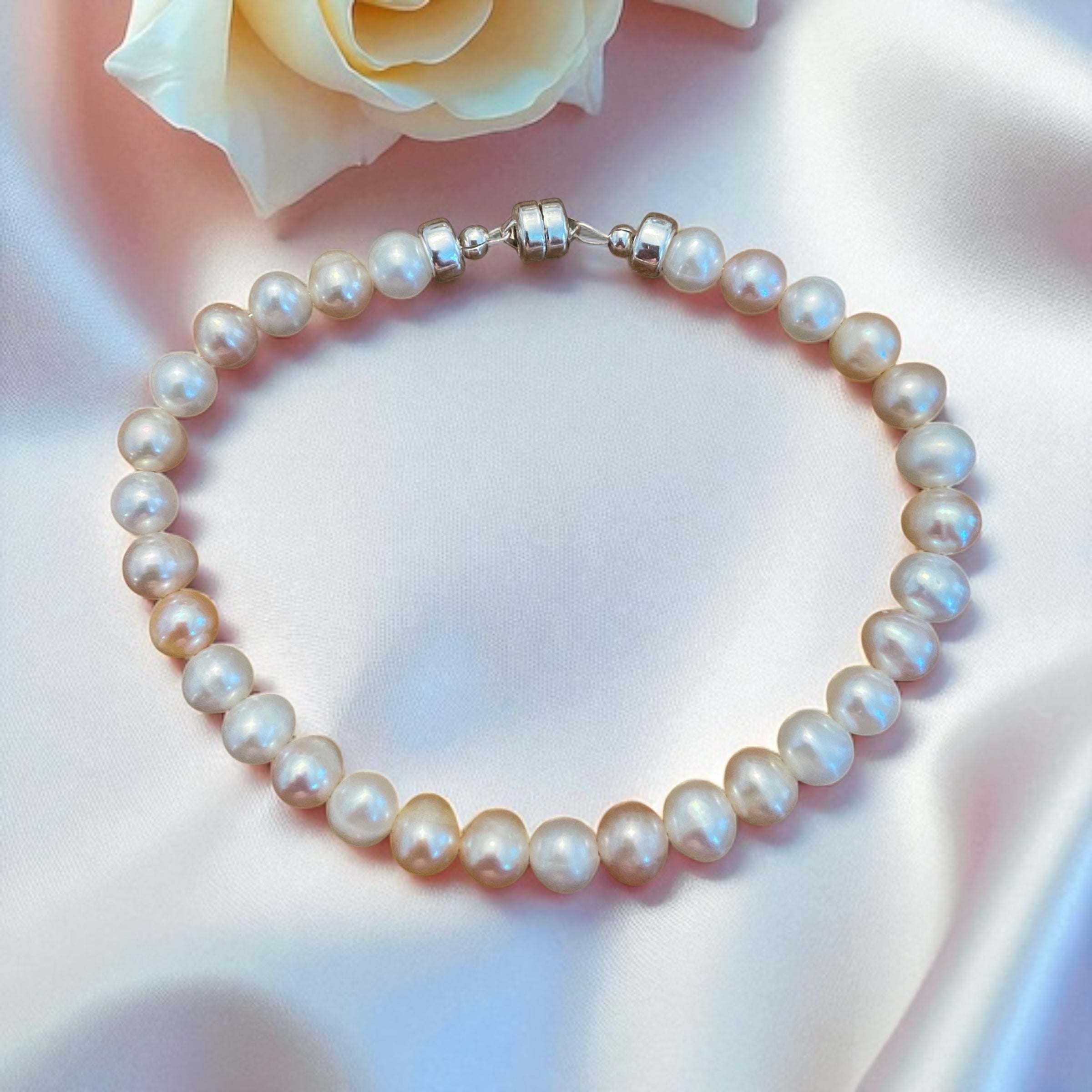 Freshwater Pearl Bracelet – Soft White & Champagne Glow (with heart or without)