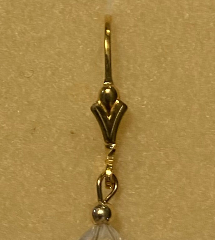 closeup of gf earwire