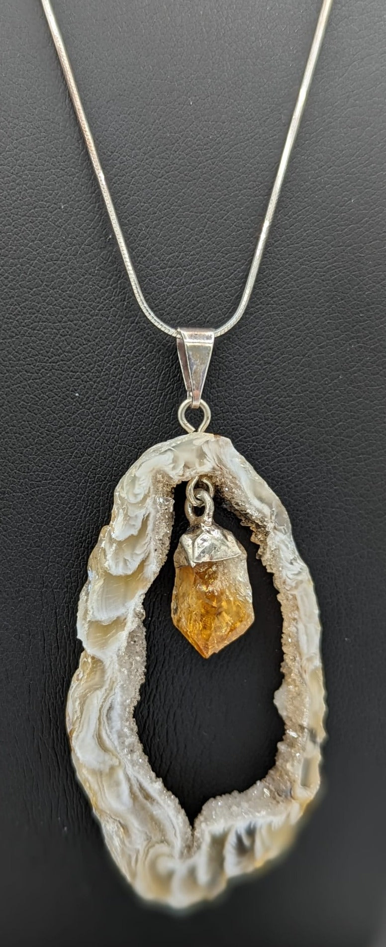 Boho-Chic Agate Slice & Citrine Pendant Necklace