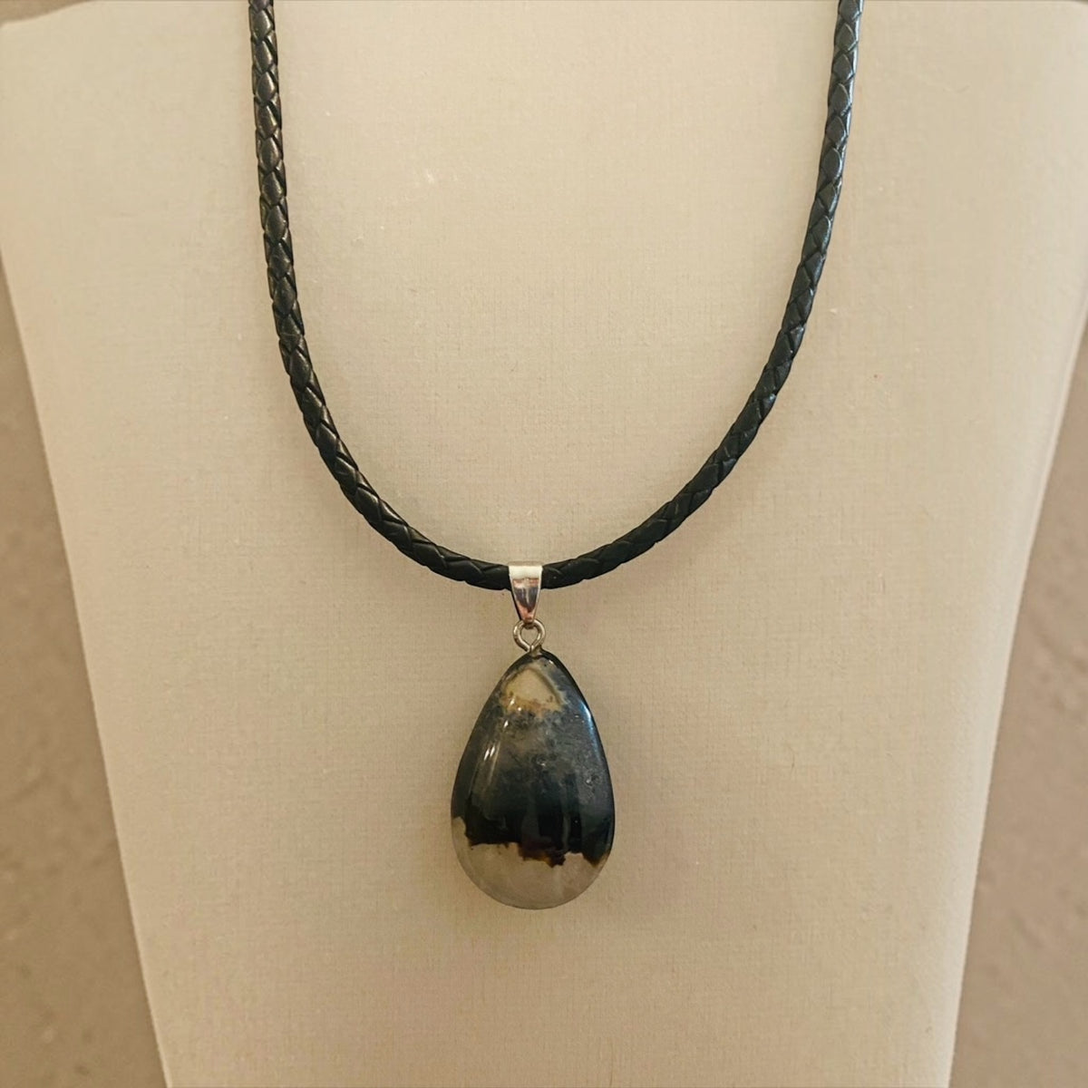 Black and White Agate Teardrop Men’s Leather Necklace - 20"