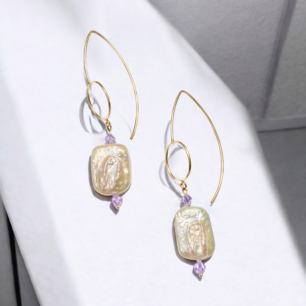 Sterling Silver Earrings with Cultured Freshwater Pearl with Lavender Swarovski Crystals